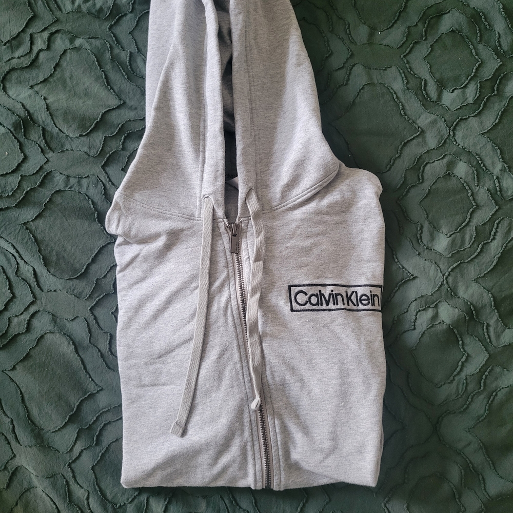 Calvin Klein Gray Sleeveless Zip-Up Hoodie